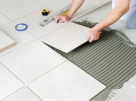 Tile A Bathroom Floor Around Toilet, How To Lay Self Adhesive Floor Tiles Around A Toilet