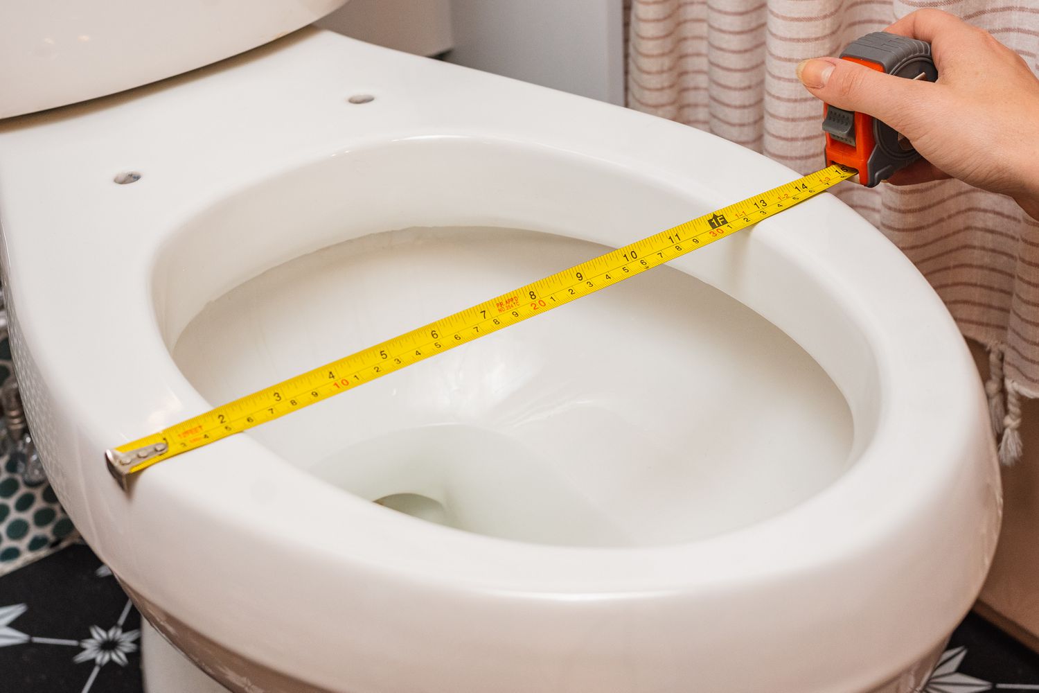 How to Measure Toilet Seat