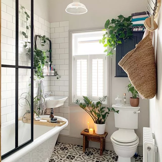 Maximizing Your Mini Ensuite: Smart Space Standards & Styling Tips