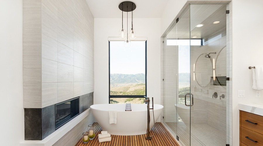 Designing With Light: The Do’s and Don’Ts of Windows in Showers